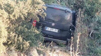 AFYONKARAHİSAR’DA KONTROLDEN ÇIKARAK AĞAÇLIK ALANA GİREN HAFİF TİCARİ ARAÇTA 5