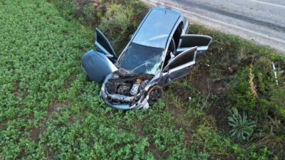 AFYONKARAHİSAR'DA OTOMOBİLLE AMBULANSIN ÇARPIŞTIĞI TRAFİK KAZASINDA 2'Sİ HEMŞİRE 5 KİŞİ