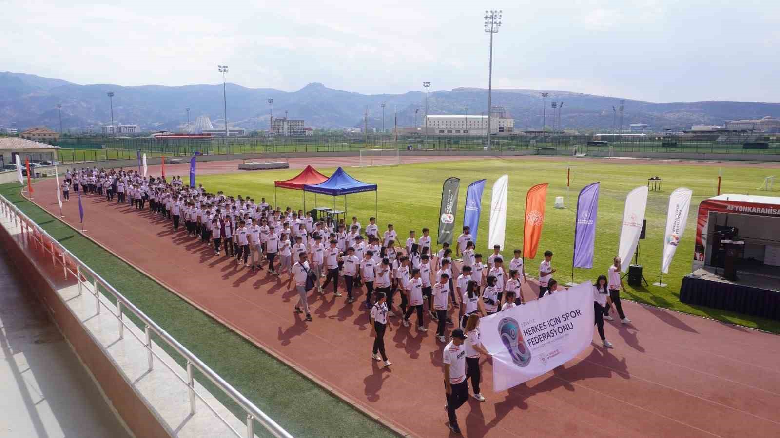 AVRUPA SPOR HAFTASI ÇERÇEVESİNDE TÜRKİYE'NİN 81 İLİNDE EŞ ZAMANLI OLARAK