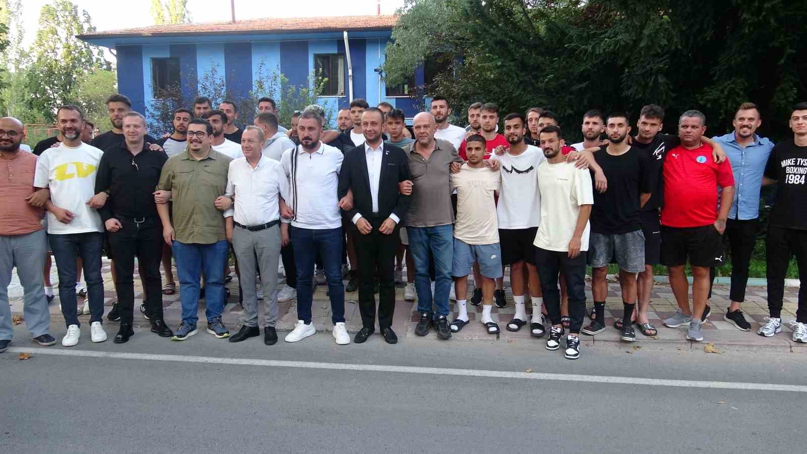 Başkan Altınkaya: “Şehir bizim, takım bizim, sonuna kadar savaşacağız”