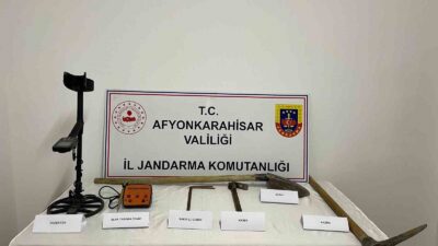 AFYONKARAHİSAR’DA DEFİNECİLER YAKALANDI
