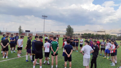 Bu sezon Afyonkarahisar’ı BAL’da temsil edecek olan Sandıklıspor, dış transferlerini