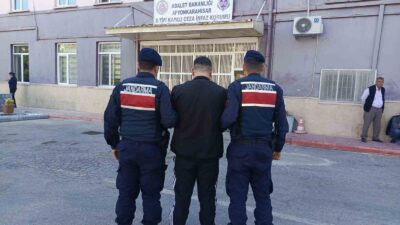 AFYONKARAHİSAR’DA 16 YIL 4 AY 25 GÜN HAPİS CEZASIYLA ARANAN