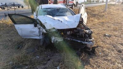AFYONKARAHİSAR’DA İKİ OTOMOBİLİN ÇARPIŞMASI SONUCU YAŞANAN KAZADA 2'Sİ ÇOCUK 5