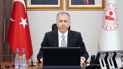 Afyonkarahisar'ın da aralarında yer aldığı 53 ilde sokak satıcılarına ve