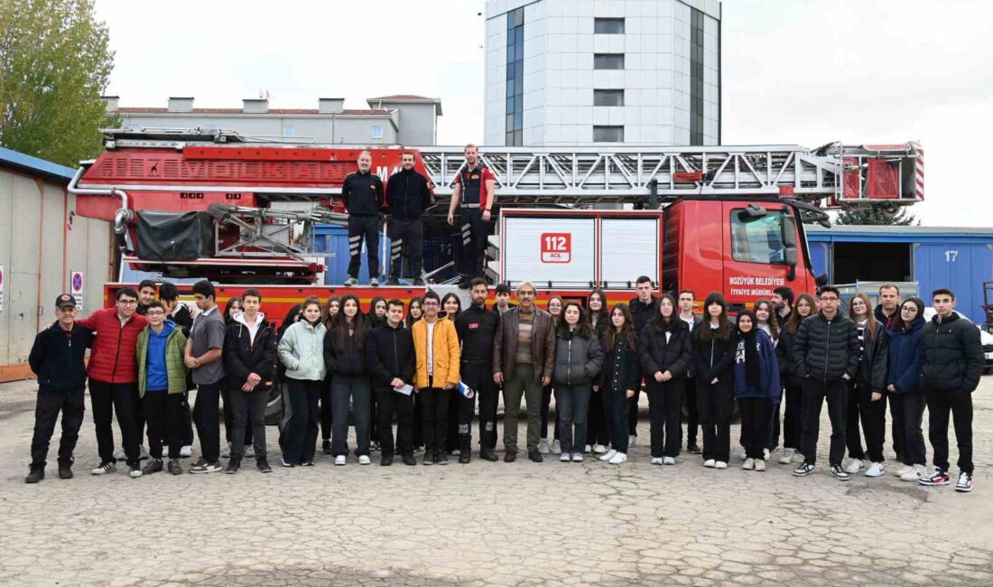 BAŞKAN BAKKALCIOĞLU ÖĞRENCİLERDEN ÇALIŞMALARI