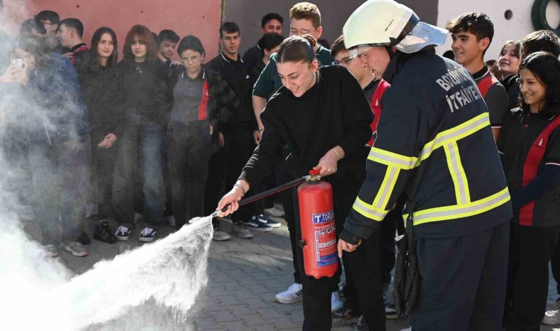 BOZÜYÜK'TE ANADOLU LİSESİ ÖĞRENCİLERİNE