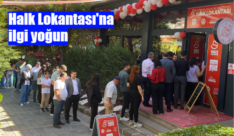 Anıt park Kafe'nin yanında