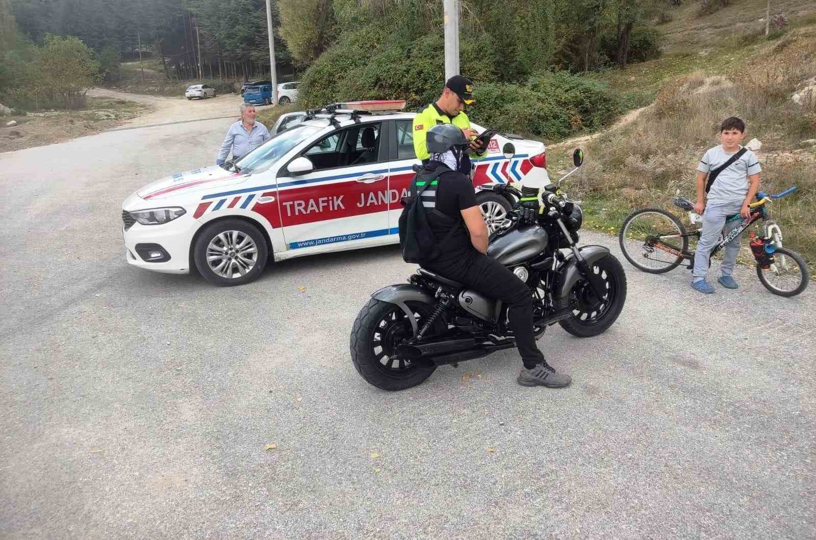 Kütahya’da jandarmadan motosiklet denetimi