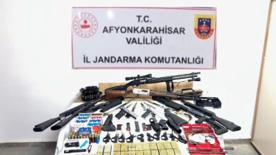 AFYONKARAHİSAR’DA SİLAH TİCARETİ YAPTIĞI İDDİA EDİLEN ŞAHIS JANDARMANIN OPERASYONUYLA YAKALANDI.