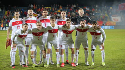 UEFA Uluslar Ligi'nde lig çıkan ve ligden düşen son takımları