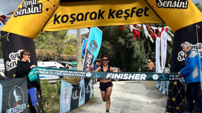 Afyonkarahisar Doğa Sporları Kulübü (AFDOS) dağcısı ve yüksek dağ koşucusu