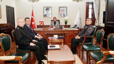 Vali Kübra Güran Yiğitbaşı başkanlığında asayiş toplantısı gerçekleştirildi. Afyonkarahisar’ın genel