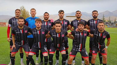 Bu sezon Bölgesel Amatör Lig’de Afyonkarahisar’ın tek temsilcisi Sandıklıspor, 9.