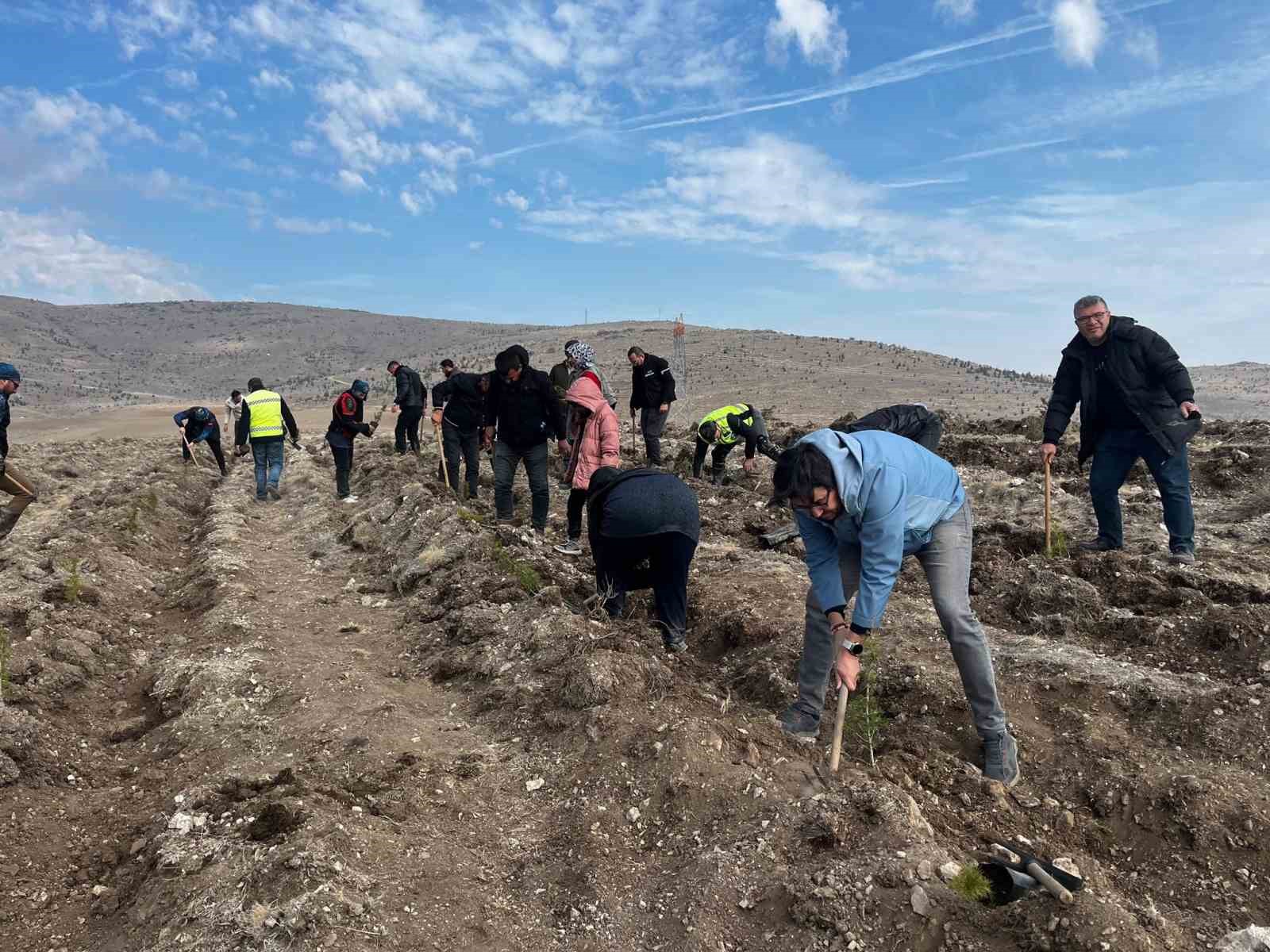 272 PMS AFYON MOTOSİKLET DERNEĞİ, ATATÜRK’Ü ANMA GÜNÜ'NDE İL ORMAN