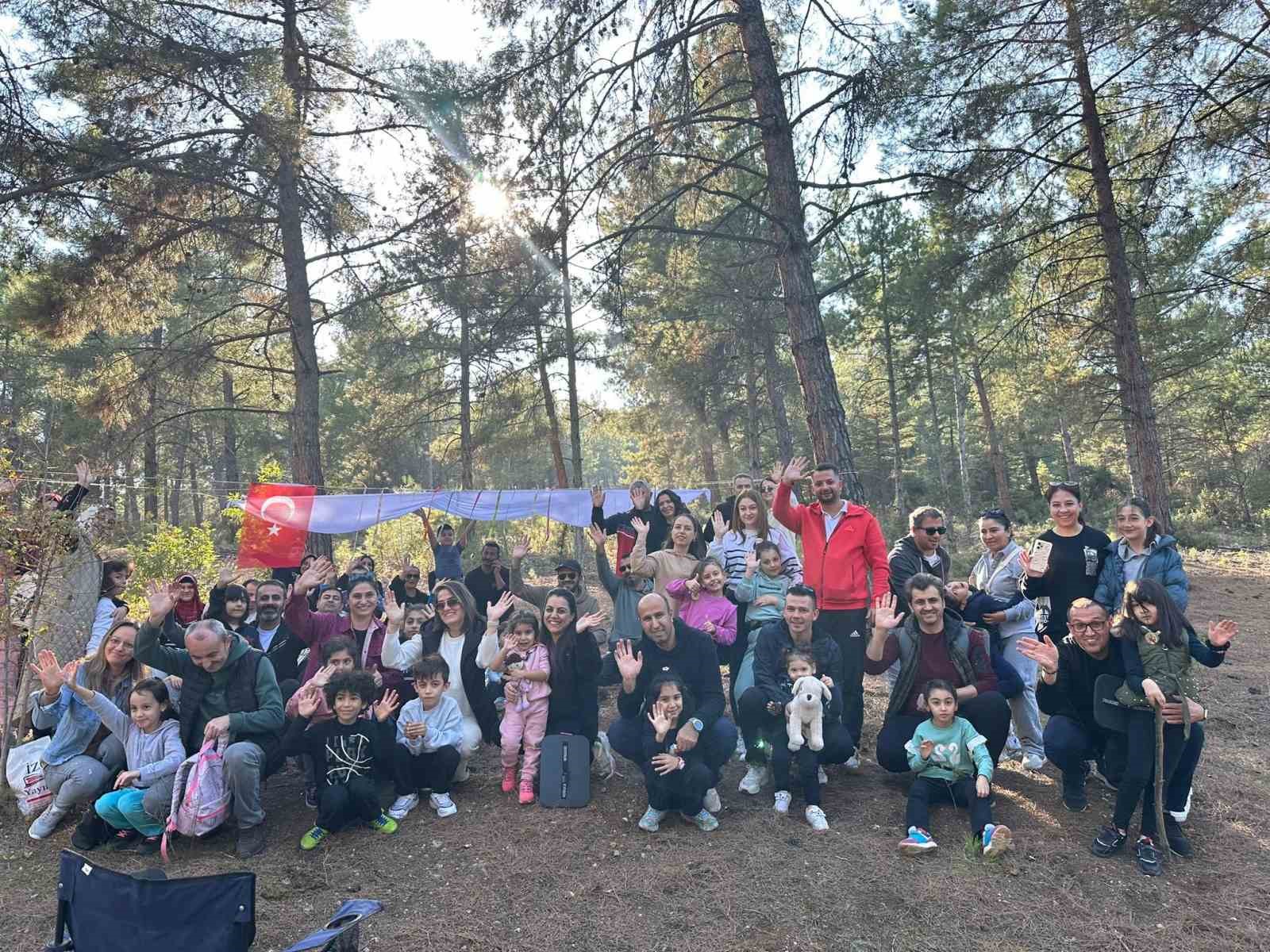 Çocuklar babalarıyla harika bir gün geçirdi