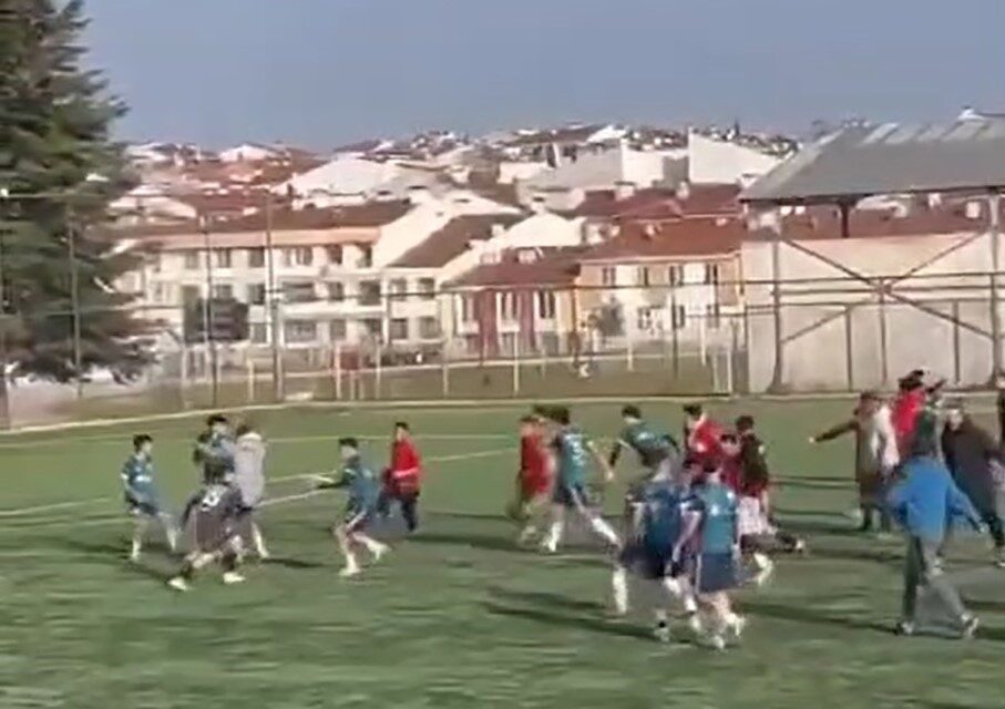 Eskişehir‘de liseler arasında oynanan