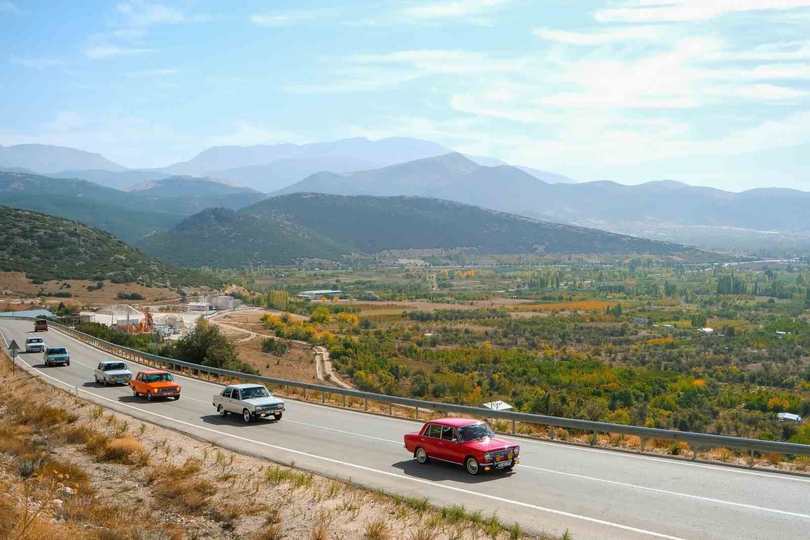 Isparta’da erkeklerin sanayi kokulu ’altın’ günü