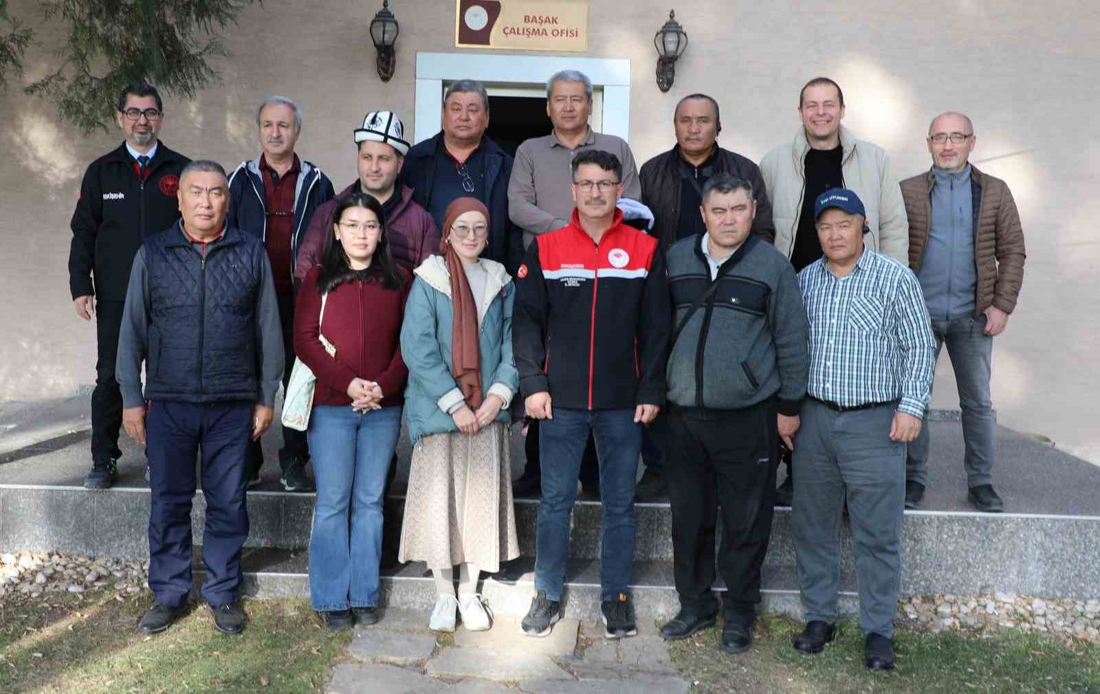 Kırgızistanlı heyet Eskişehir’de