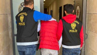 AFYONKARAHİSAR’DA GERİ DÖNÜŞÜM MALZEMESİ TOPLARKEN, GÜPEGÜNDÜZ YOL ORTASINDA Kİ MAZGAL