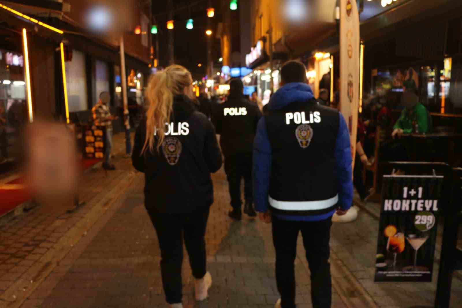 Polis eğlence mekânlarında huzur uygulaması yaptı