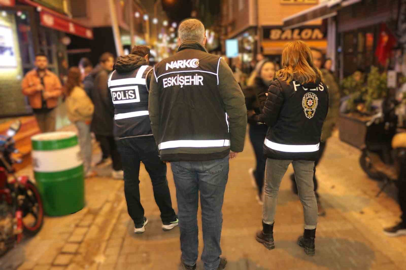 Polis ekipleri Eskişehir’de denetim gerçekleştirdi