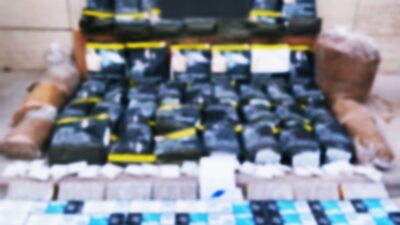AFYONKARAHİSAR’DA POLİS TARAFINDAN DÜZENLENEN OPERASYONDA 12 BİNE YAKIN KAÇAK MAKARON