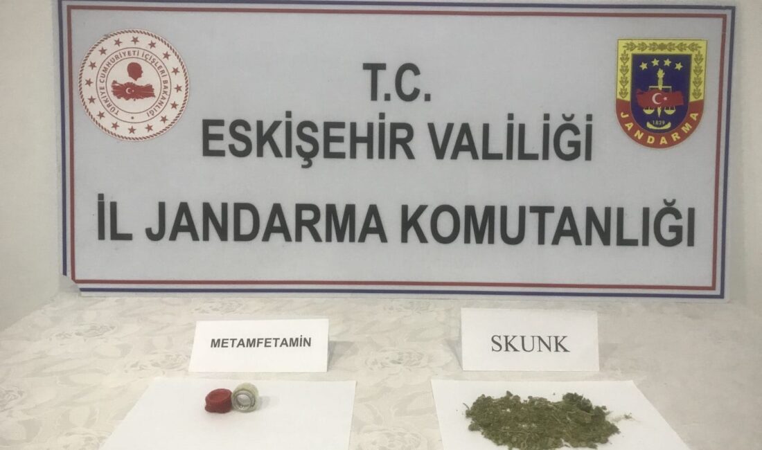 19 GRAM METAMFETAMİN VE