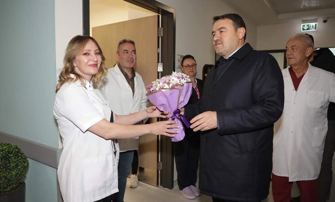 VALİ MUSA IŞIN’DAN DÜNYA RADYOLOJİ GÜNÜ’NDE ANLAMLI ZİYARET