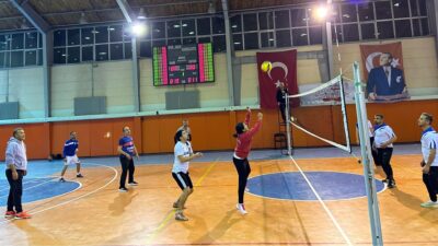 Emirdağ Belediyesi tarafından düzenlenen Gurbetçi Kupası Voleybol Turnuvası, Avrupa’ya göçün