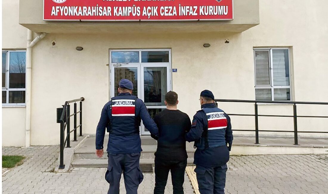 Haklarında çeşitli suçlardan aranması bulunan şahıslar, jandarma ekiplerinin başarılı çalışması