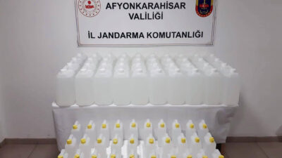Afyonkarahisar İl Jandarma Komutanlığı, kaçakçılık mücadele kapsamında çalışmalarını sürdürüyor. Bu