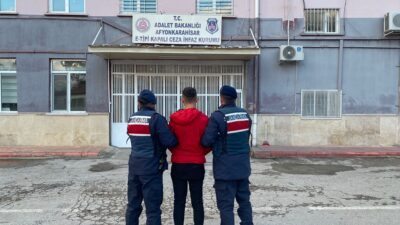 Afyonkarahisar İl Jandarma Komutanlığınca, aranan şahısların tespiti ve yakalanmasına yönelik