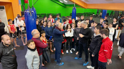 Gençlik ve Spor İl Müdürlüğü’nün ev sahipliğinde düzenlenen Muaythai ortak