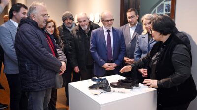 Seramik sanatçısı ve akademisyen Prof. Zehra Çobanlı’nın kişisel sergisi, Afyon