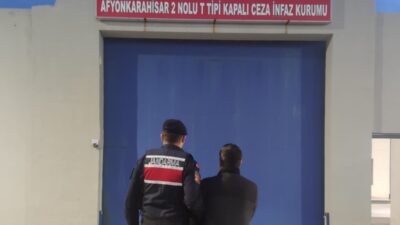 Afyonkarahisar İl Jandarma Komutanlığınca, aranan şahısların tespiti ve yakalanmasına yönelik