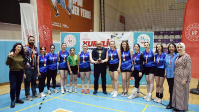 Afyonkarahisar’da bu yıl gerçekleştirilen Yurt Lig Voleybol Müsabakaları, Tınaztepe Spor