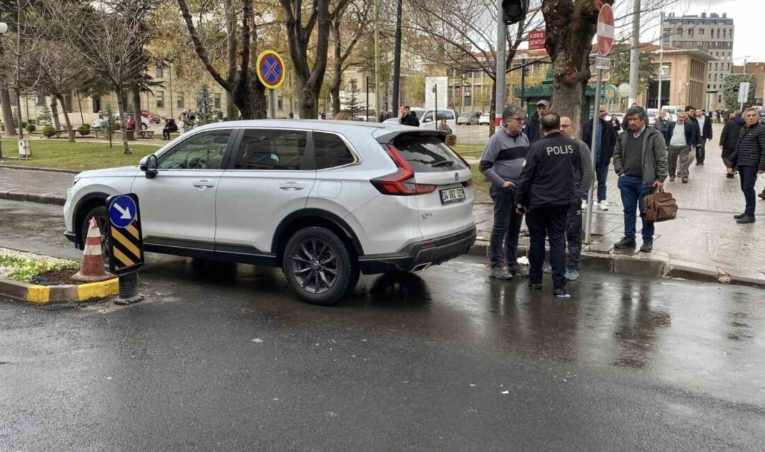 Eskişehir’de yoldan karşıya geçmek