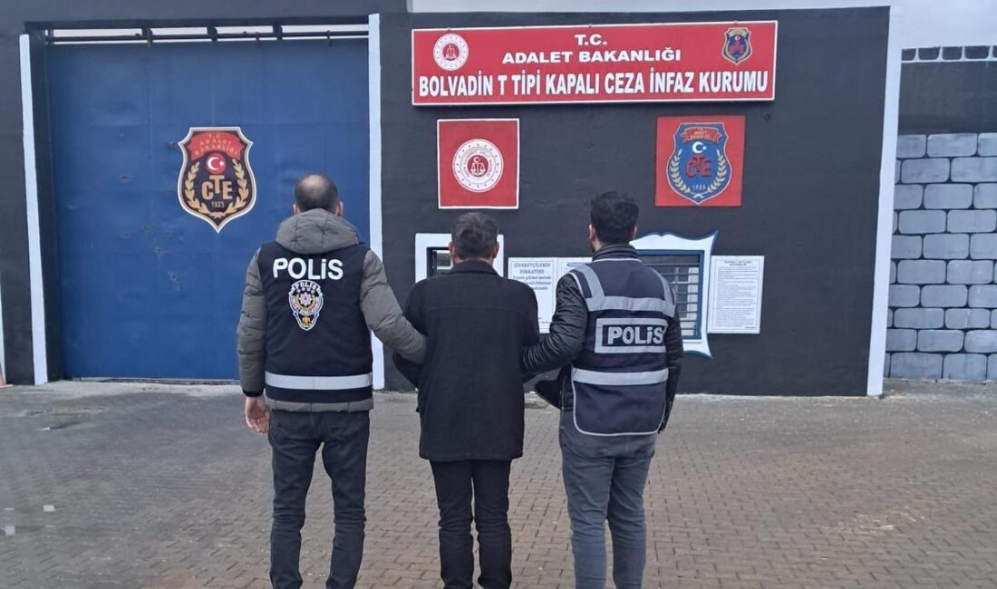 Afyonkarahisar İl Emniyet Müdürlüğü görevlileri, ‘8 adet çek için karşılıksızdır’