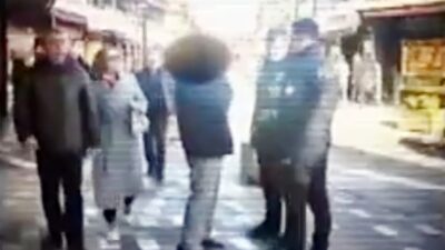 Afyonkarahisar İl Emniyet Müdürlüğü görevlileri, dolandırıcıların hedefinde olan bir vatandaşı