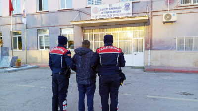 Afyonkarahisar İl Jandarma Komutanlığı, aranan şahısların tespiti ve yakalanmasına yönelik