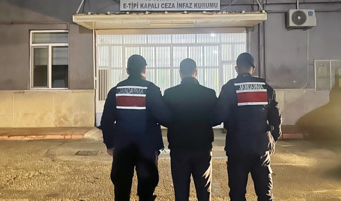 Afyonkarahisar İl Jandarma Komutanlığı, aranan şahısların tespiti ve yakalanmasına yönelik