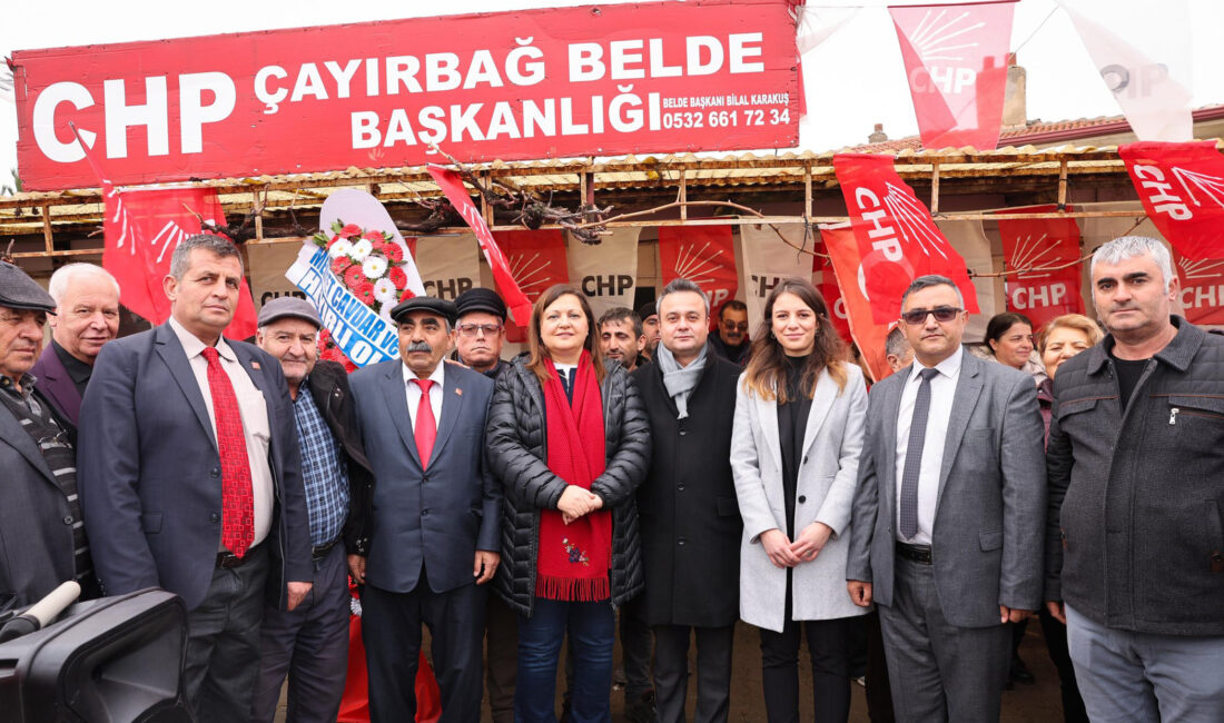 CHP Çayırbağ belde binasının açılışı yoğun katılımla gerçekleştirildi. 