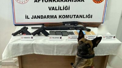 Afyonkarahisar İl Jandarma Komutanlığı, uyuşturucu ile mücadele kapsamında çalışmalarını titizlikle