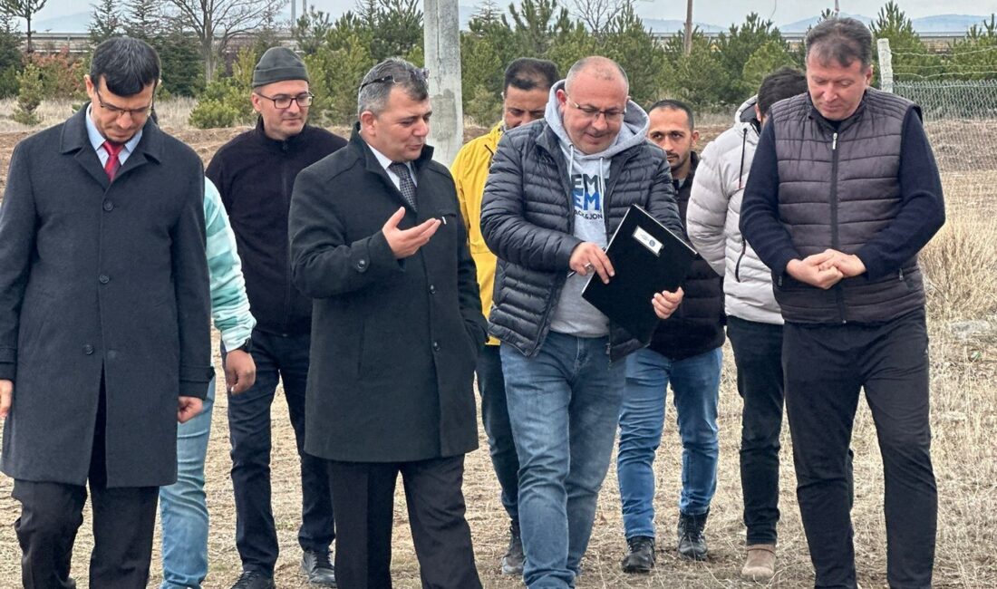 Emirdağ Belediye Başkanı Serkan Koyuncu, Organize Sanayi Bölgesinde yapılacak olan