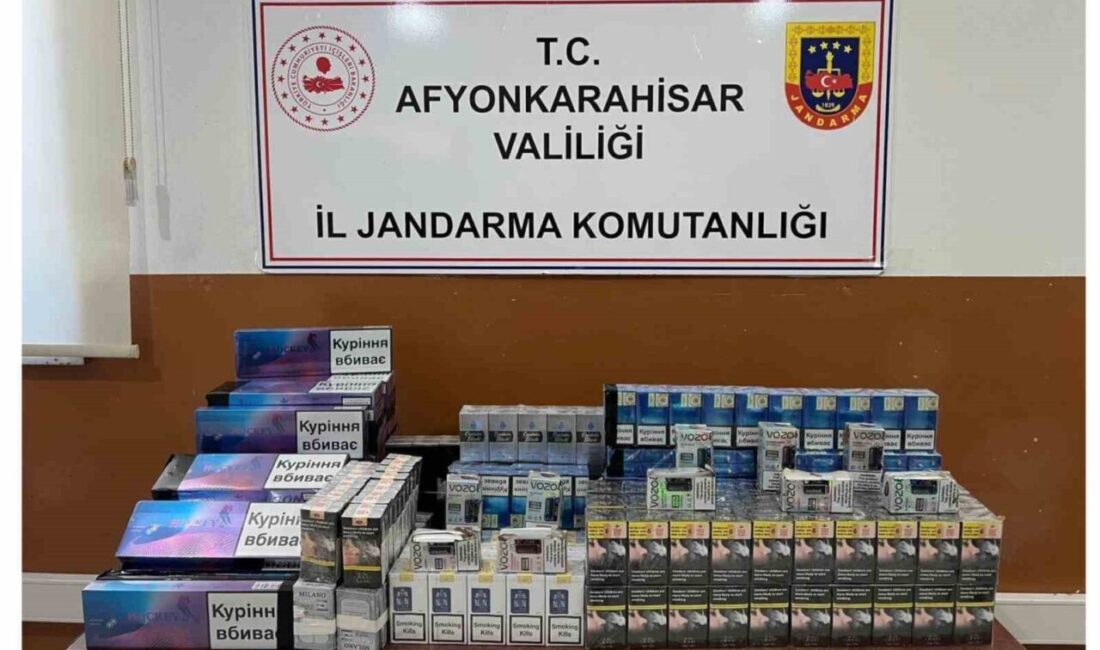 Afyonkarahisar jandarma ekipleri yaptığı operasyonda farklı markalarda kaçak sigara ve