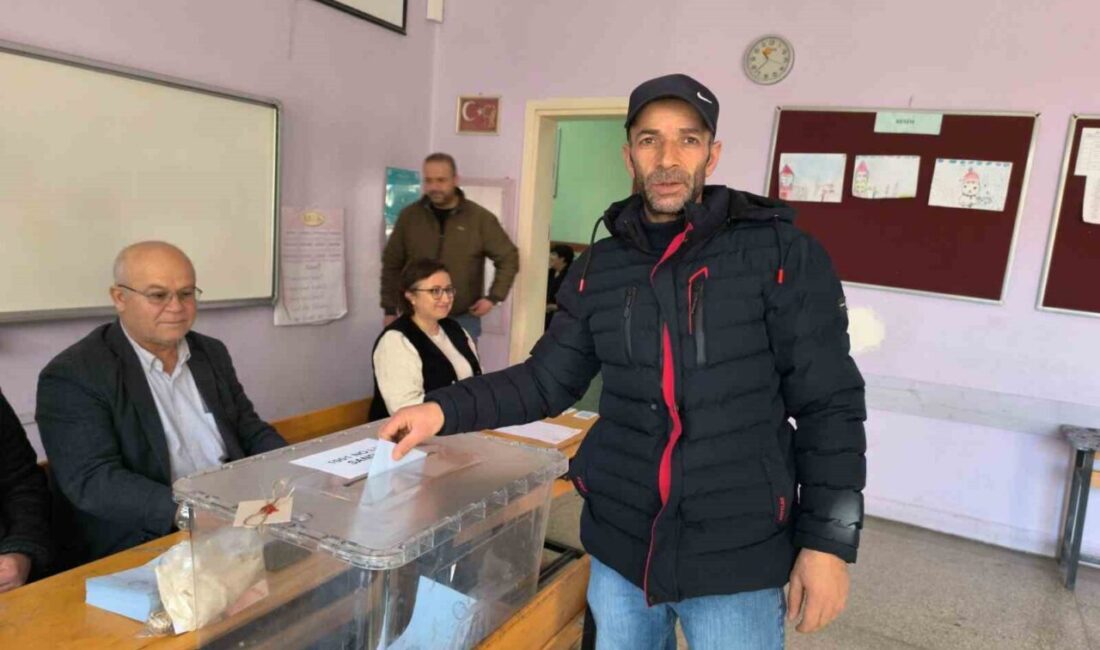 Afyonkarahisar’da mahalle muhtarının kansere yenik düşerek yaşamını yitirdiği İplik Mahallesi’nin