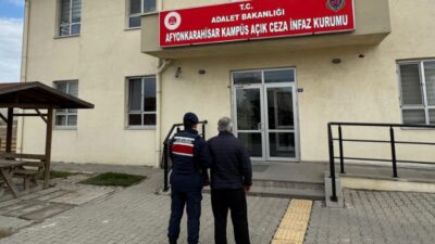 Afyonkarahisar İl Jandarma Komutanlığınca, aranan şahısların tespiti ve yakalanmasına yönelik