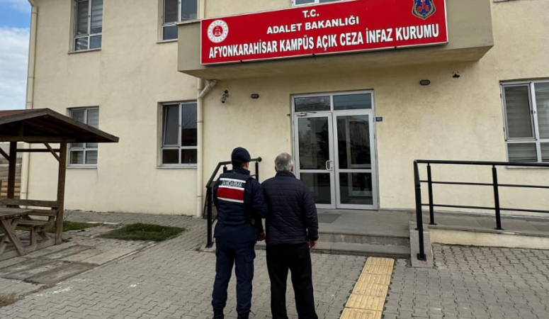 Afyonkarahisar İl Jandarma Komutanlığınca, aranan şahısların tespiti ve yakalanmasına yönelik