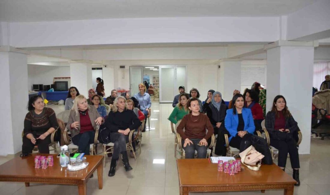 Bilecik’te “Kadınların Kooperatifler Yoluyla Güçlendirilmesi” projesinin semineri düzenlendi. Bilecik Kent